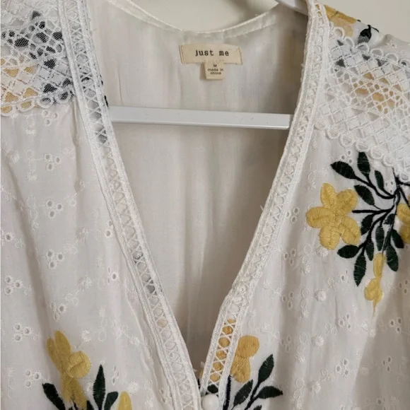 Petal & Pup Christie Maxi Dress Size M - Picture 6 of 6